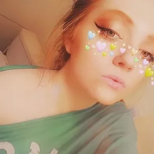 Redbaby21 from myfreecams