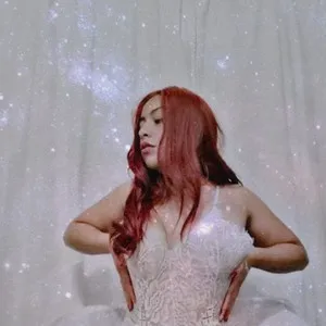 Emdiamond from myfreecams