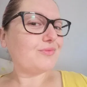 CurvyWorkout from myfreecams