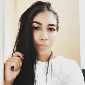 Alondraa_ from myfreecams