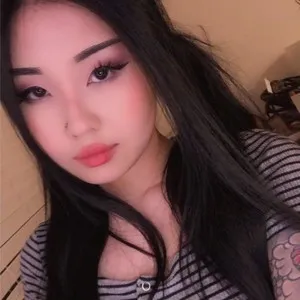 Softna0mi from myfreecams