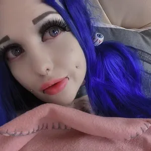 BlueCherry from myfreecams