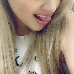 Smilebombs from myfreecams