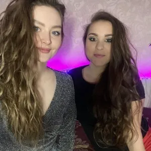 LolaAndLulu from myfreecams