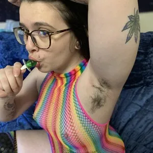 Hairy_Alice from myfreecams