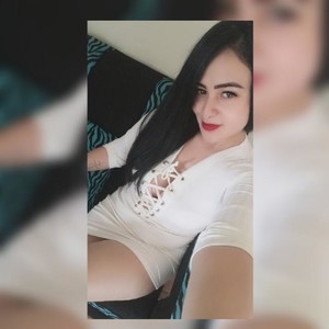 mfc Erika_boobs webcam profile pic via watchgirlcam.com