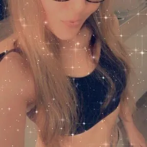 Tinylamona from myfreecams