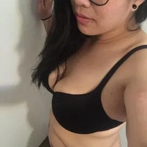 Gennygirl420 from myfreecams