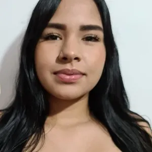 Julieta_th from myfreecams