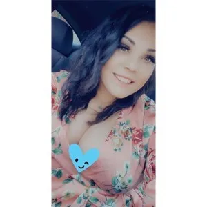 CrystalK98 from myfreecams