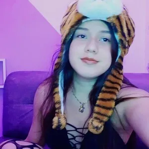 Celestesilver from myfreecams