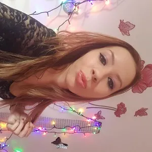 LisBlondie from myfreecams