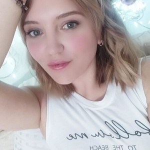LaraFoxx