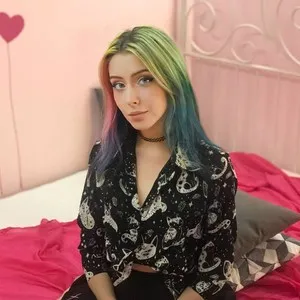 RainbowSue from myfreecams