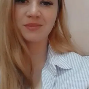 AmellyWin from myfreecams