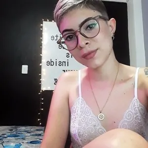 Abril_sanz03 from myfreecams