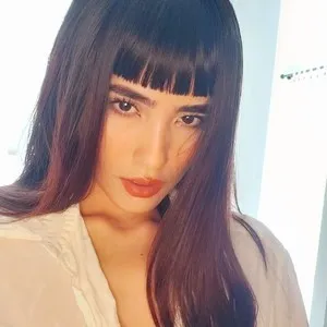 Camilleferet from myfreecams