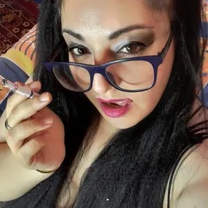 Iris_Domina from myfreecams