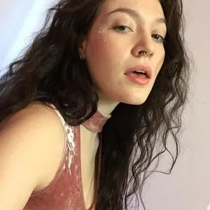 Bmvshka from myfreecams