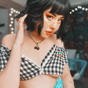 CuppaEllie from myfreecams