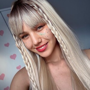 mfc Alissann webcam profile pic via sexchat-joy.com