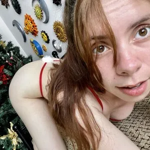 Crazy_mfc from myfreecams