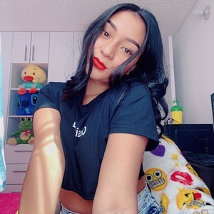 pornos.live I_am_Pau livesex profile in lovense cams