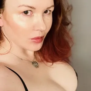 Jessica_35 from myfreecams