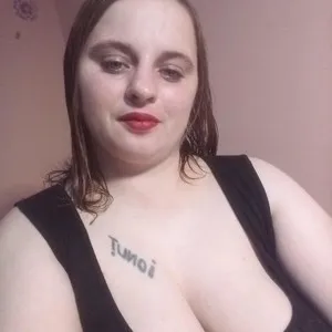 Arriana98 from myfreecams