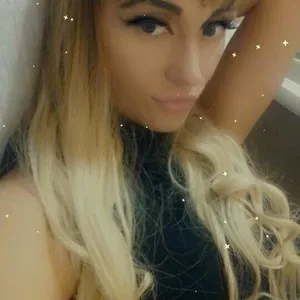 Queen_Poison from myfreecams