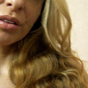 mfc SweetAdelline webcam profile pic via sexcityguide.com