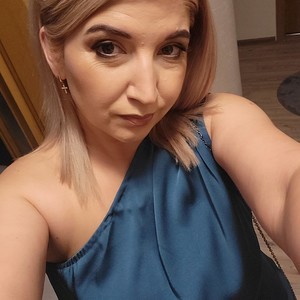 Bella_Marry's profile picture