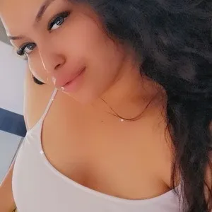 Bbylove123 from myfreecams