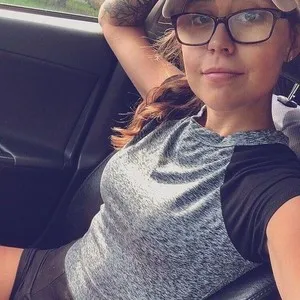 lilerin95 from myfreecams