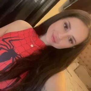 Milfwillow1 from myfreecams
