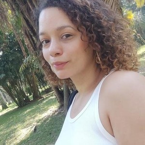 mrsnewton's MyFreeCams show and profile