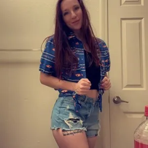 mommy23 from myfreecams