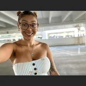 AmberLily1 from myfreecams