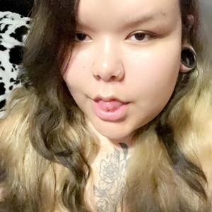 mfc Thiccmommy webcam profile pic via sexcityguide.com