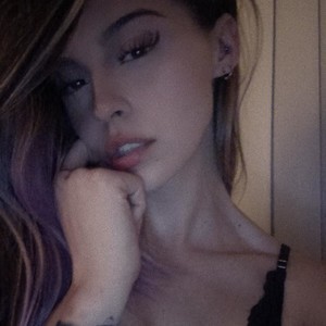 webcam live sex Rebeka Reign
