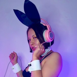 livesexr.com BlueChkMFC livesex profile in bunny cams