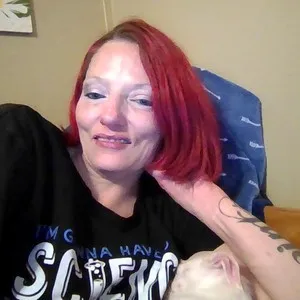 lilbit44 from myfreecams