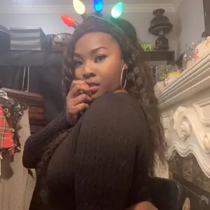 LizzyMonroe23 from myfreecams