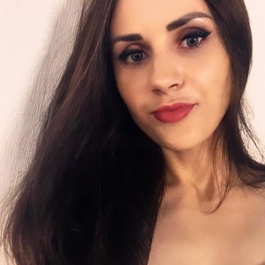 CharmingEva__'s MyFreeCams show and profile