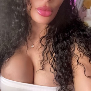 mfc BoricuaBaddie webcam profile pic via sexcam-girls.com