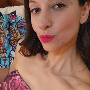 Brenda_Galli's MyFreeCams show and profile