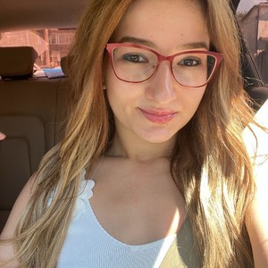 Mary_Night's MyFreeCams show and profile