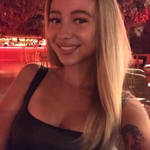 missjessmays's MyFreeCams show and profile