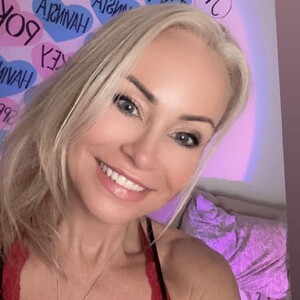 mfc MsBeth webcam profile pic via watchgirlcam.com