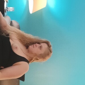 mfc brooke4u1 webcam profile pic via sexcam3d.net